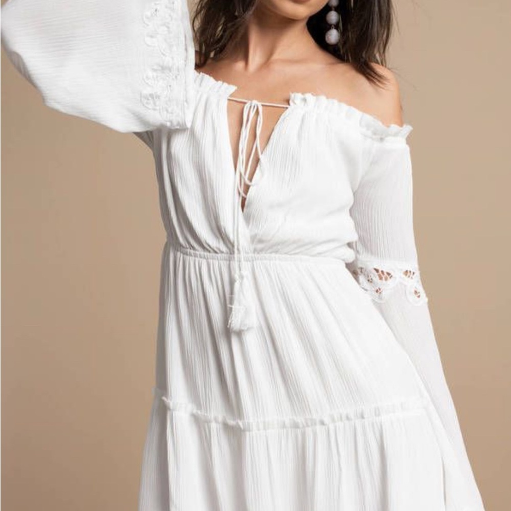 Tobi White Off-Shoulder Bell Sleeve Dress